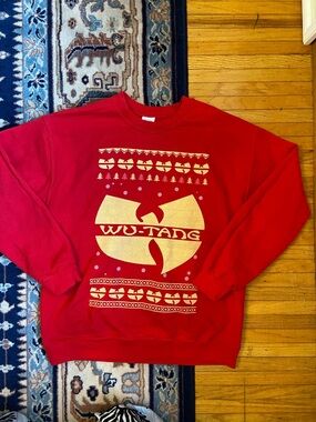 Red Graphic Wu-Tang holiday Crewneck Sweatshirt